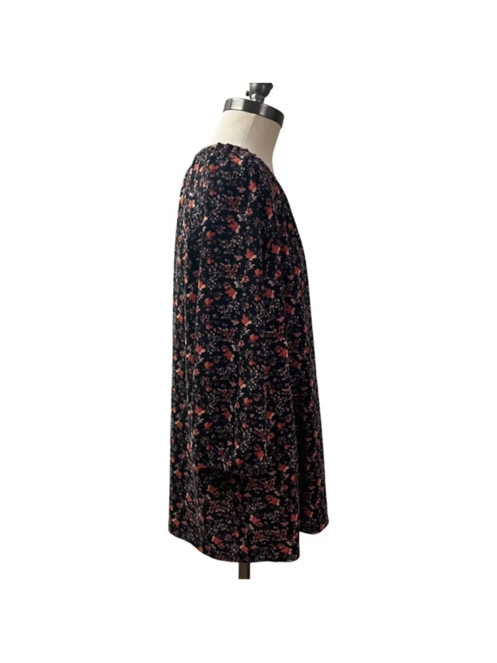 Denim & Co Top Coral Black Floral Soft Stretch Knit Plus SZ 1X Cottagecore